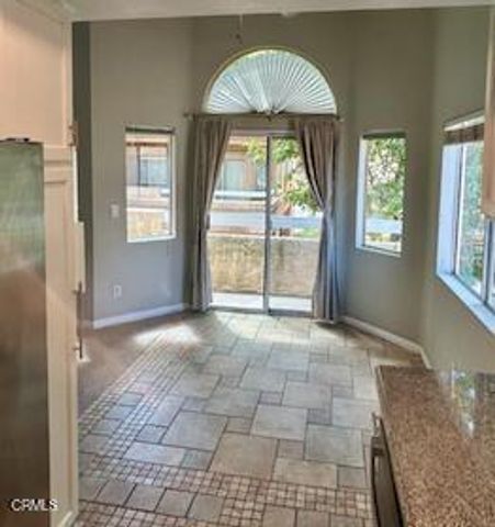 19852 Sandpiper Place 94, Newhall, CA 91321