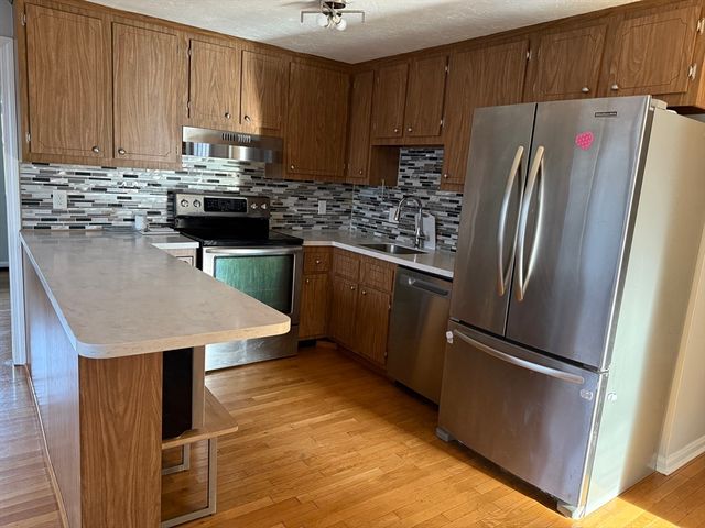 30 Elmwood Park 2, Quincy, MA 02170
