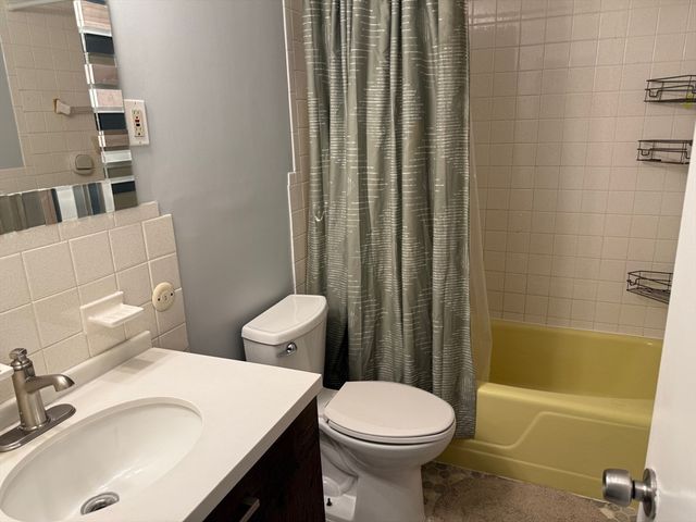 30 Elmwood Park 2, Quincy, MA 02170