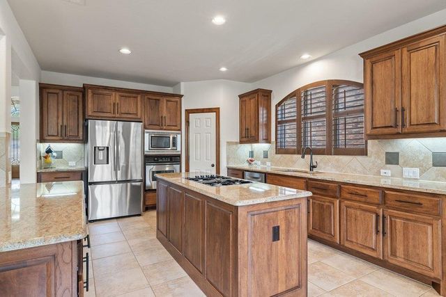 13100 Country Trails LN, Austin, TX 78732