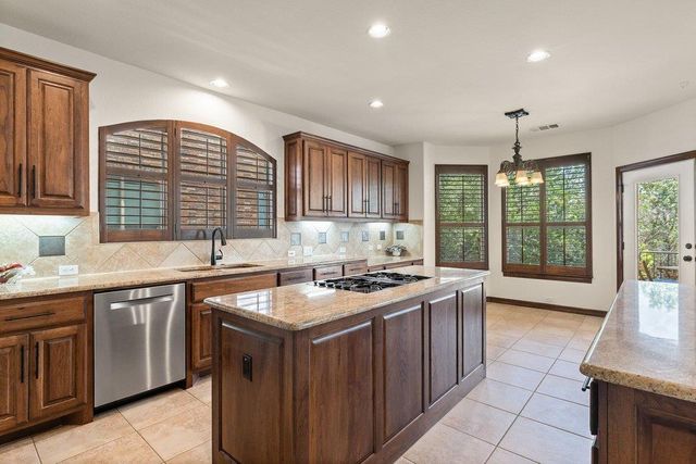 13100 Country Trails LN, Austin, TX 78732