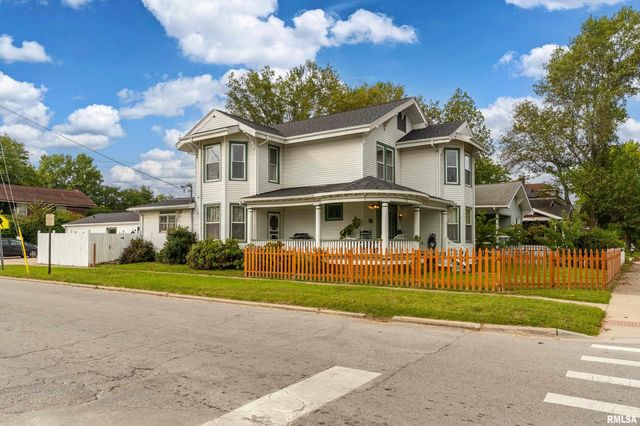 2101 WALNUT Street, Murphysboro, IL 62966