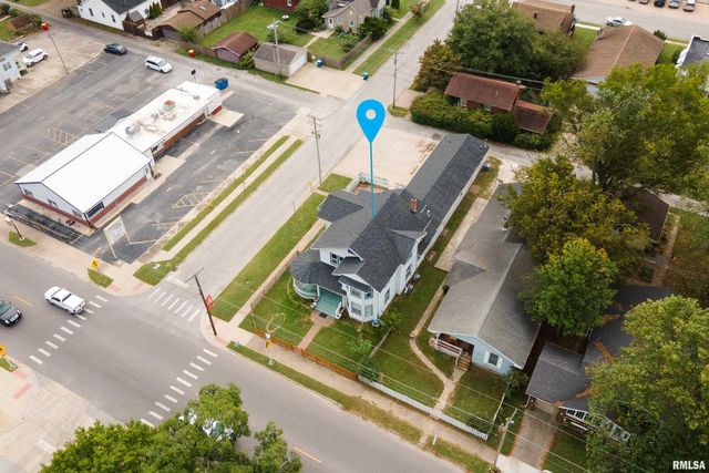 2101 WALNUT Street, Murphysboro, IL 62966