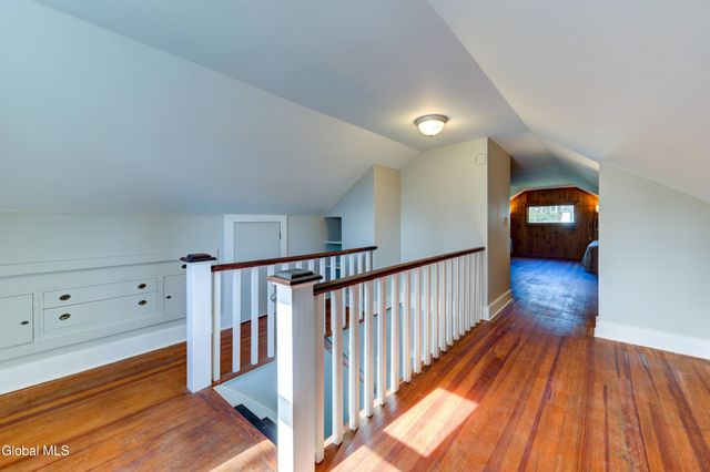 1162 S Country Club Drive, Niskayuna, NY 12309