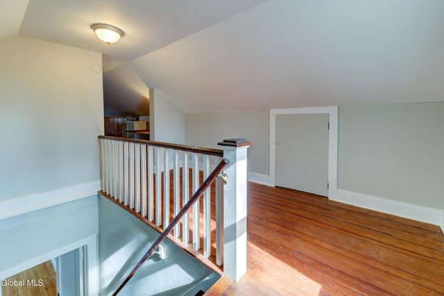 1162 S Country Club Drive, Niskayuna, NY 12309