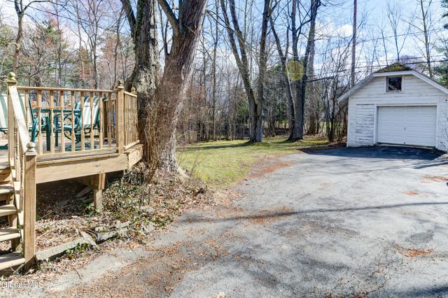 1162 S Country Club Drive, Niskayuna, NY 12309