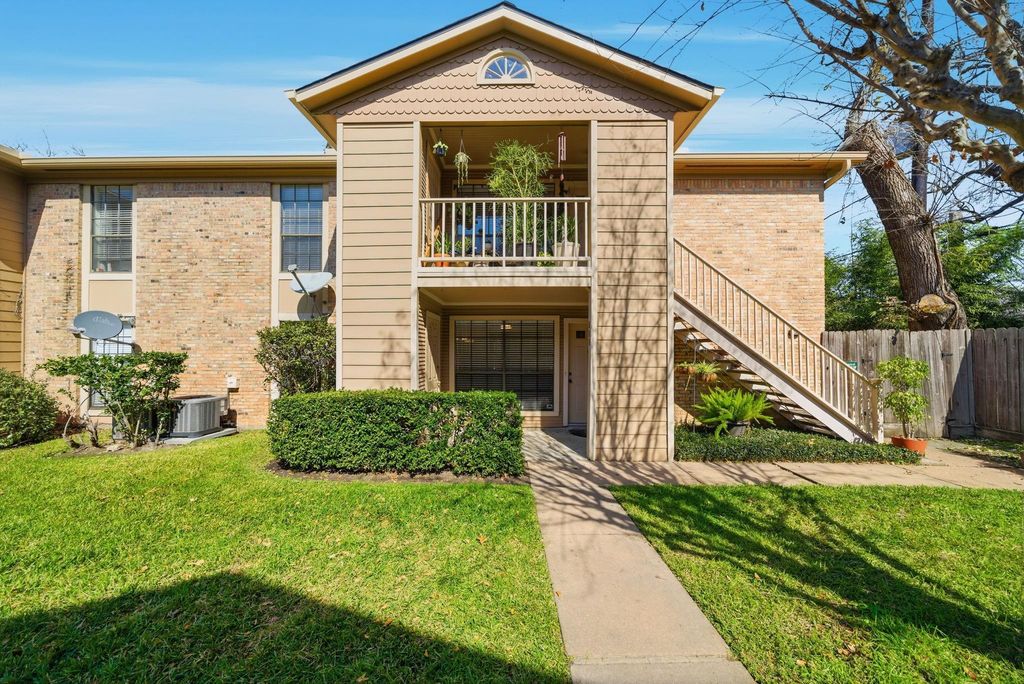 1311 Antoine Drive 111, Houston, TX 77055