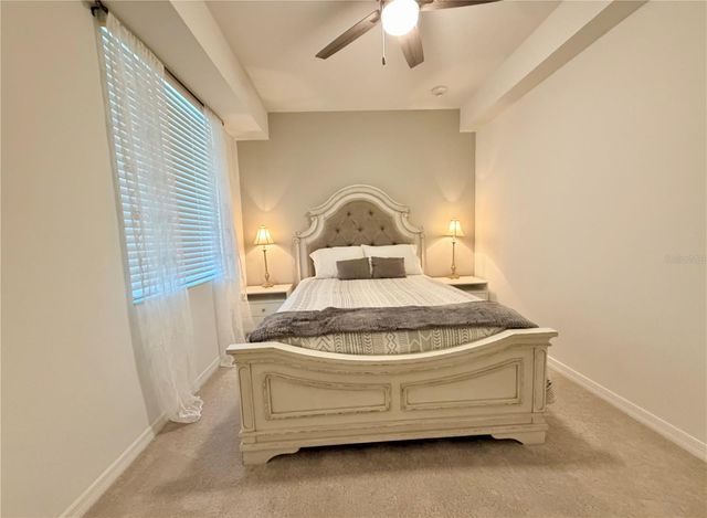 19110 SCALLOP LOOP 302, Lakewood Ranch, FL 34211