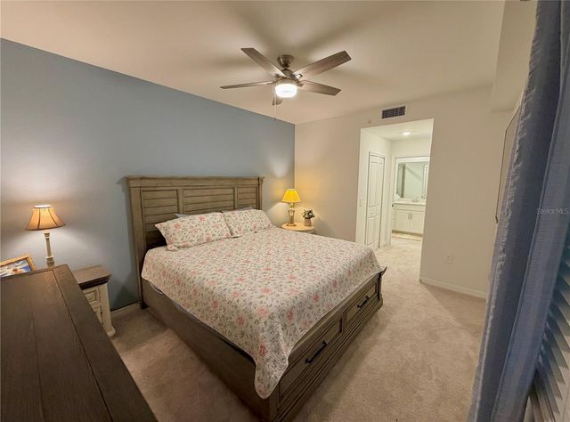 19110 SCALLOP LOOP 302, Lakewood Ranch, FL 34211