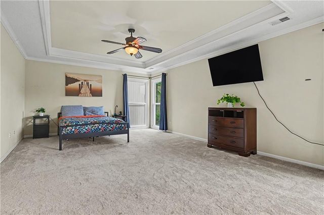 8900 W 148th Terrace, Overland Park, KS 66221