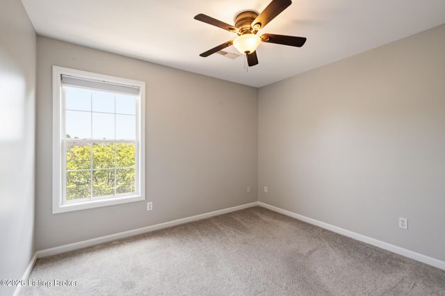 10904 Keene Rd, Louisville, KY 40241