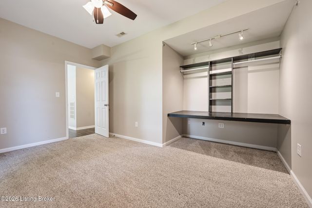 10904 Keene Rd, Louisville, KY 40241