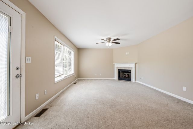 10904 Keene Rd, Louisville, KY 40241