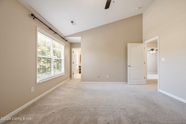 10904 Keene Rd, Louisville, KY 40241