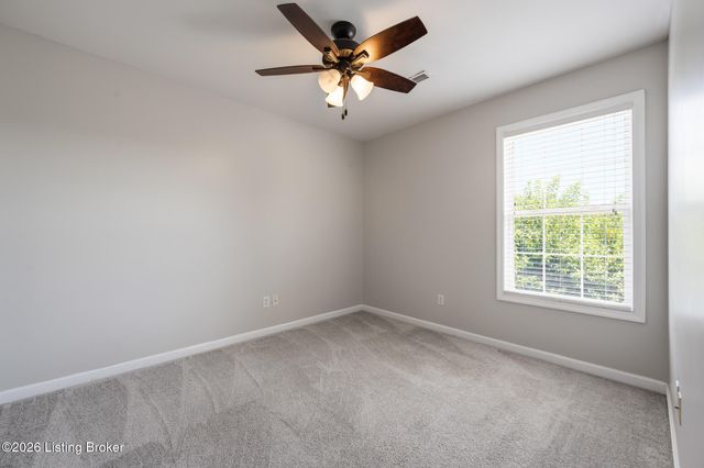 10904 Keene Rd, Louisville, KY 40241