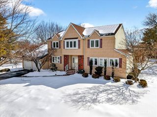 1 Joshua Court, South Brunswick, NJ 08824