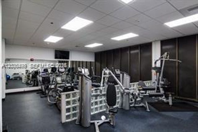 9511 Collins Avenue 409, Surfside, FL 33154
