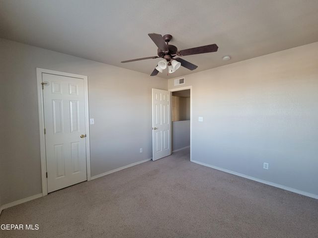 10051 RAILROAD Drive 703, El Paso, TX 79924