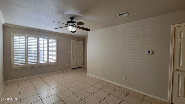 10051 RAILROAD Drive 703, El Paso, TX 79924