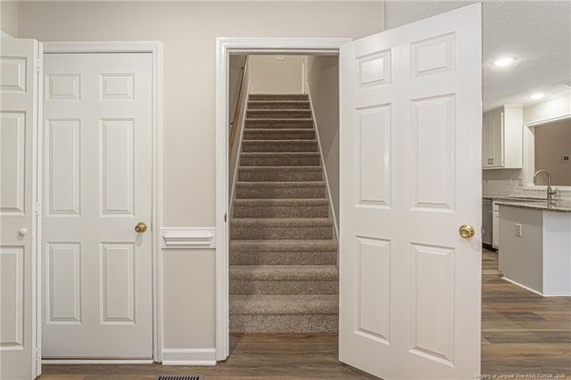 5039 Woodspring Drive, Hope Mills, NC 28348