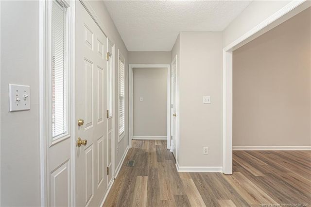 5039 Woodspring Drive, Hope Mills, NC 28348