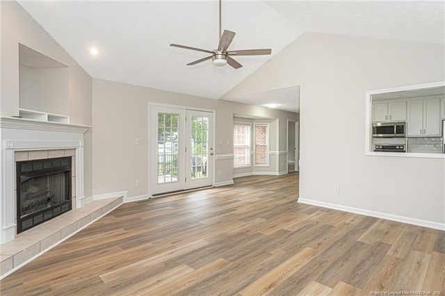 5039 Woodspring Drive, Hope Mills, NC 28348