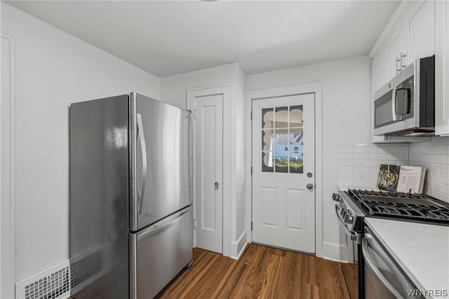 233 82nd Street, Niagara Falls, NY 14304