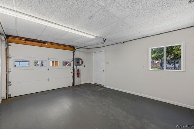233 82nd Street, Niagara Falls, NY 14304