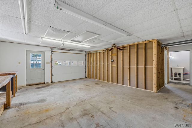 233 82nd Street, Niagara Falls, NY 14304