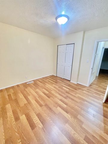 616 N Madison Ave, Wichita, KS 67214