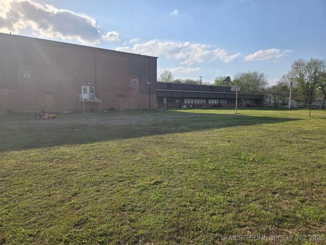 300 E Pine Street East, Drumright, OK 74030