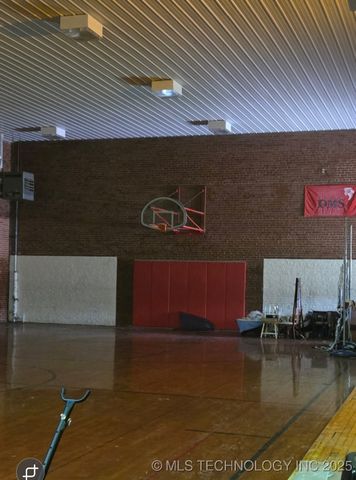 300 E Pine Street East, Drumright, OK 74030