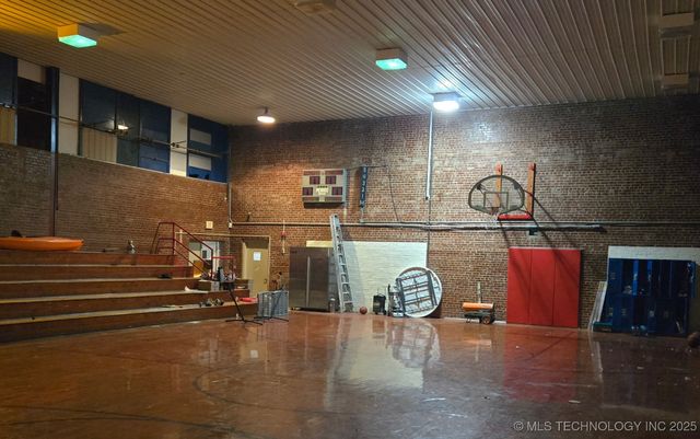 300 E Pine Street East, Drumright, OK 74030