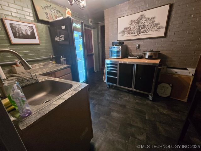 300 E Pine Street East, Drumright, OK 74030