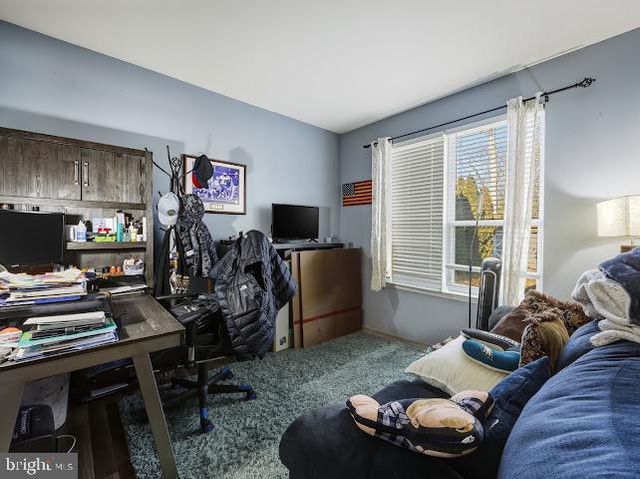 501 STOCKTON DR, Williamstown, NJ 08094