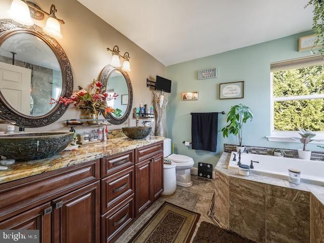 501 STOCKTON DR, Williamstown, NJ 08094