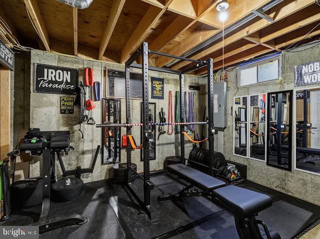 501 STOCKTON DR, Williamstown, NJ 08094