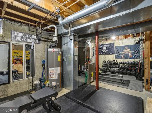 501 STOCKTON DR, Williamstown, NJ 08094