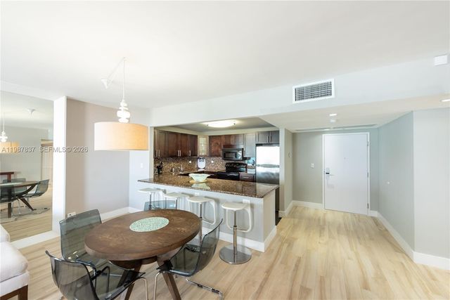 2301 Collins Ave 1009, Miami Beach, FL 33139