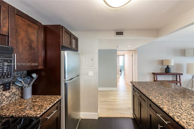 2301 Collins Ave 1009, Miami Beach, FL 33139