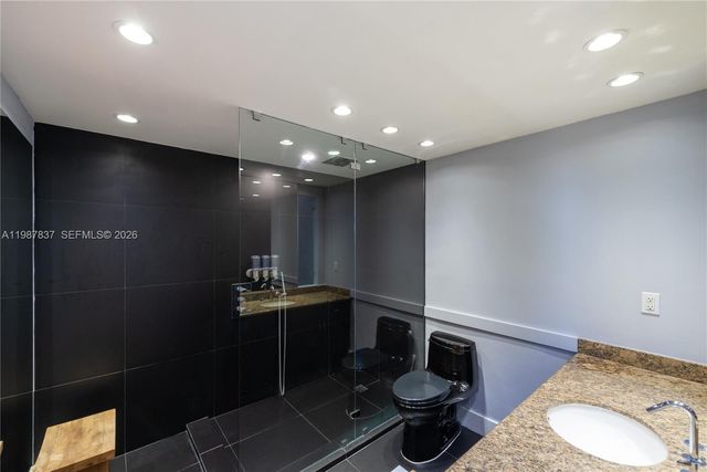 2301 Collins Ave 1009, Miami Beach, FL 33139