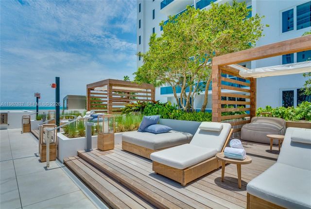 2301 Collins Ave 1009, Miami Beach, FL 33139