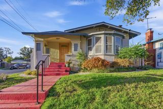 2801 Bartlett Street, Oakland, CA 94602