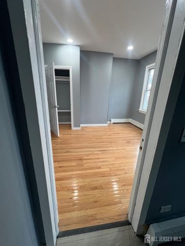 387 Market Street, Perth Amboy, NJ 08861