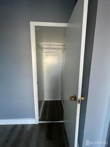 387 Market Street, Perth Amboy, NJ 08861