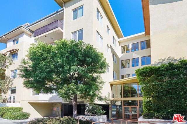 13200 Pacific 322, Los Angeles, CA 90094