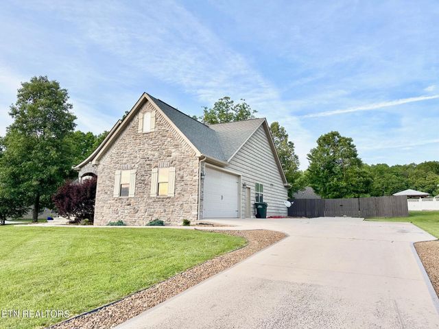129 Canary Court, Crossville, TN 38555
