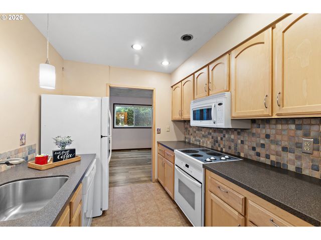 5518 Sw MURRAY Blvd, Beaverton, OR 97005