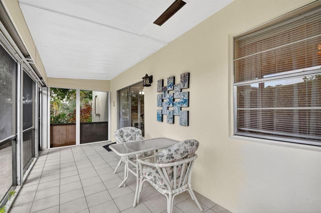 6730 Starkeys Place, Lake Worth, FL 33467
