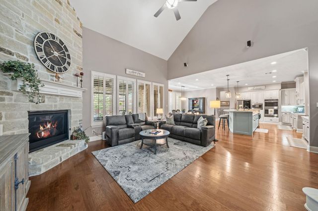 19410 Meadow Lakes Drive, Cypress, TX 77433